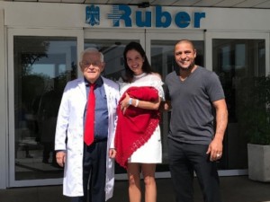 Роберто Карлош стана баща за 9-и път