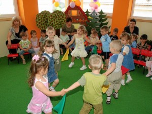 Няма места в яслите, а искаме да раждат деца
