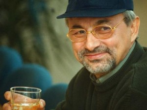 Долу ръцете от българина Ахмед Доган!
