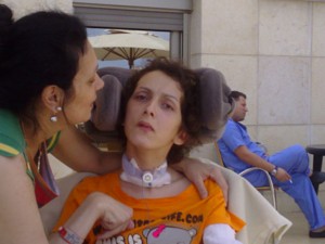 Мануела Горсова вече преглъща сама
