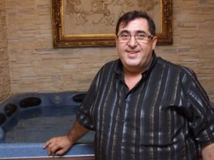 Нападнаха Митьо Пищова в Слънчев бряг
 