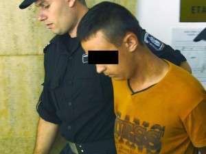 Ученикът убиец на 11-годишна играл на криеница след кървавата атака