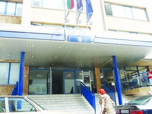 Здравната каса спря безплатните зъбни протези
 