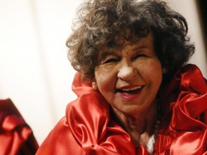 Стояна сложи нови зъби без пари