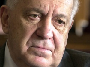 Кольо Добрев подарил на Татарчев пистолет