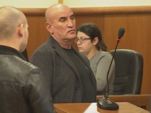 Скандалният Ценко Чоков се измъкна от затвора
 