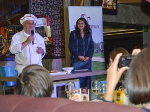 Премиерата на "Голям кулинарен речник" на Дюма препълни столично заведение