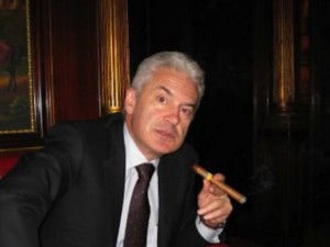Волен Сидеров открива своя галерия