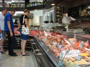 Шок! Месото сее хепатит Е в България