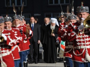 Викайте полиция за Радев!