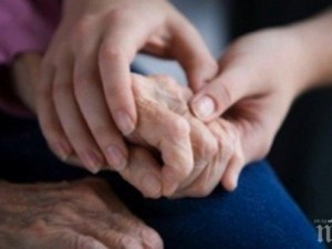 Революция! Обувки с лазери помагат на страдащите от Паркинсон 