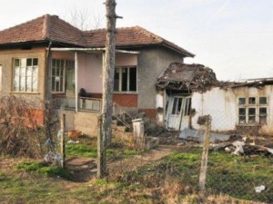 Джебраим измъчвал жена си до смърт