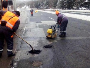 „Магистрала” „Тракия“ – кръпка до кръпка
 