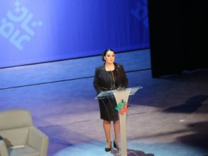 Лилито Павлова стои като млада снаха