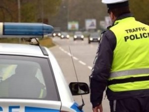 Спипаха баровска щерка дрогирана зад волана