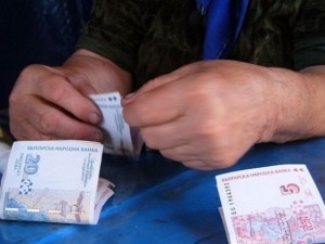 Превърнаха пенсионерите в добитък