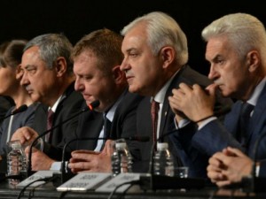 Кавгата при Патриотите не застрашава властта