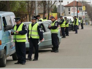 Полицията проверява колани и застраховки