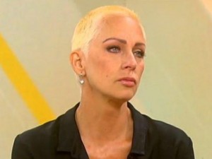Майката на Нана гасне в старчески дом