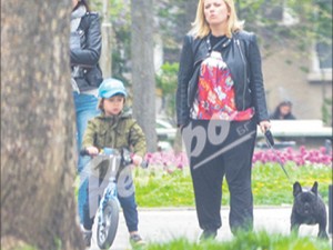 Лора Крумова пълнее от стрес