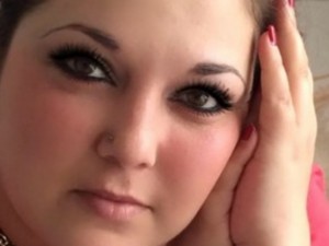 Залятата с киселина Ажда съсипана от атаката