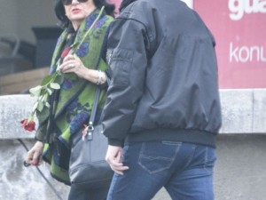 Блок скочи срещу Данчето Христова