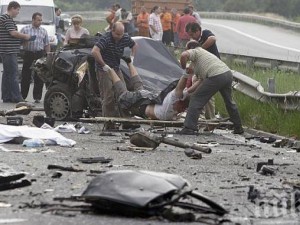 Гневът срещу Нова за трагедията край Вакарел е лицемерие. Репортерът заслужава награда