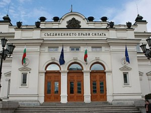Политиците ни лъжат 365 дни в годината