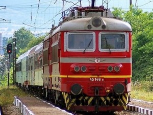 По празници във влака само с резервация
