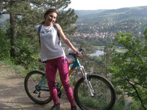 Бившата на Радев избяга в планината
 