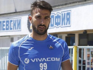 Жорди Гомес остава в „Левски”, Прохазка си тръгва