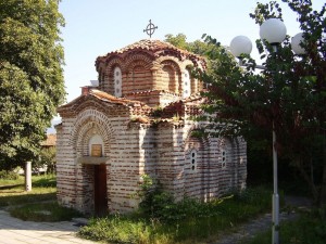Спасете църквата в Сапарева баня