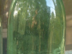 Помните ли вкусната боза в стъклена зелена бутилка
 