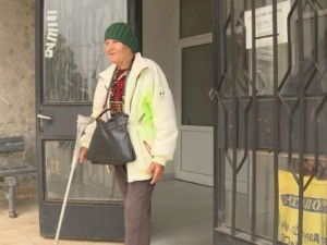 И аз ще се въоръжа като баба Иванка
 
