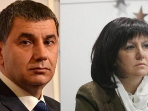 Караянчева да отговори на Байрактаров