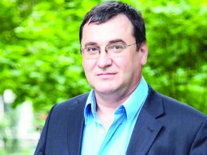 Славчо Атанасов, депутат от „Обединени патриоти”: Дъщеря ми си смени фамилията заради мен