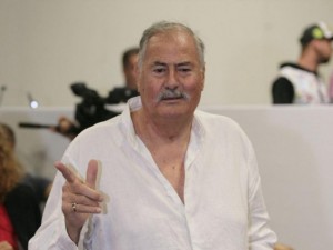 Жорж Ганчев с бодигард след инфаркта