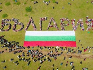 Злобната кампания срещу патриотите от хорото на Седемте рилски езера е позор