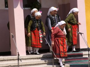Ало,  депутатите, селяните не сме прости