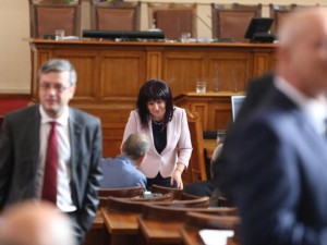 Политическа криза? Глупости на търкалета