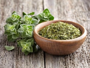 Розмаринът спасява от подут корем