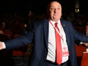 „Кървавият пленум“ на БСП връща Гергов на бял кон 