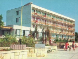 В трудовите кооперации ни даваха карти за почивните домове
 