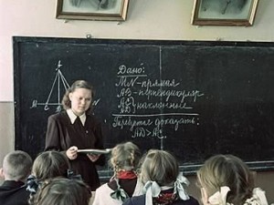 Спомени от соца: Портрети на Сталин и Ленин висяха по стените