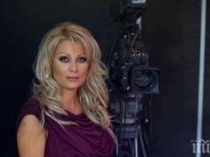 ШОК! Венета Райкова обявена за писател №1