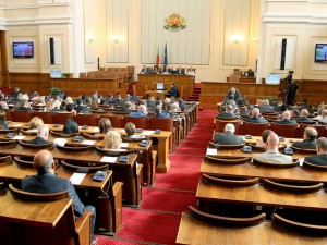 Жените ни политици са като жестоки скорпиони