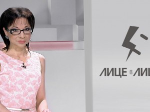 Предаването на Цветанка Ризова да се кръсти „Лице в гръб”
 
 
 