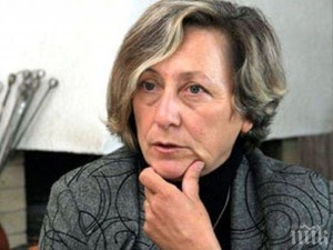 Нешка Робева: Българинът работи като вол, мълчи като риба и се моли за нов месия