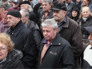 340 000 пенсионери инвалиди с 30 лв. по-малко