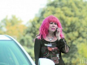 Петя Буюклиева гушва 30 бона от „Капките“